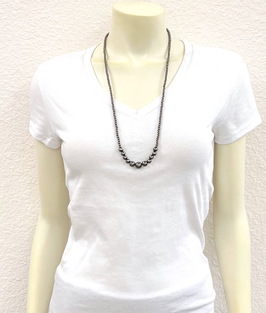 739102, 26" Polish Western Bead Necklace