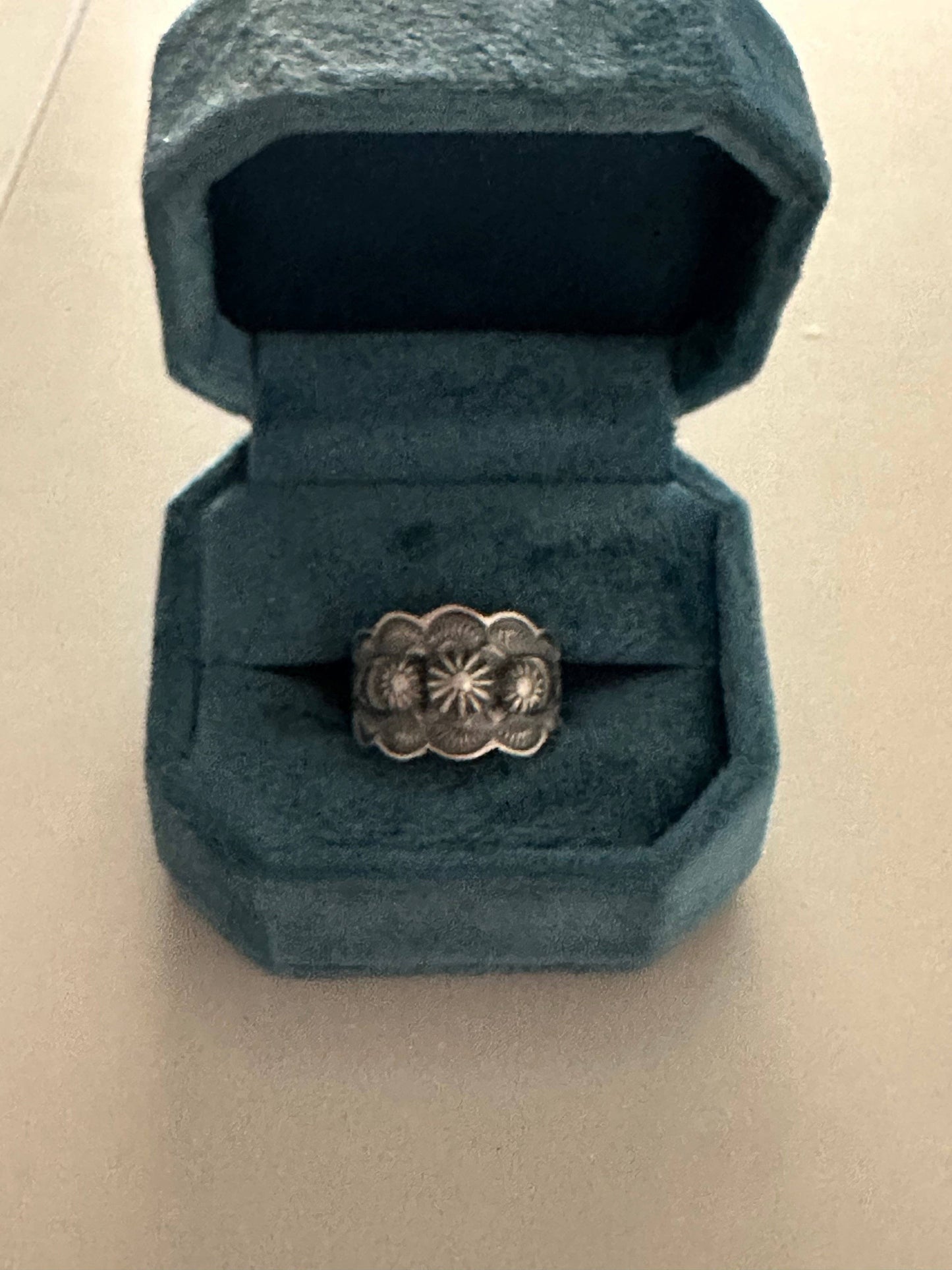 The Cassidy Sterling Flower Cigar Band Ring: 8 Ring 125