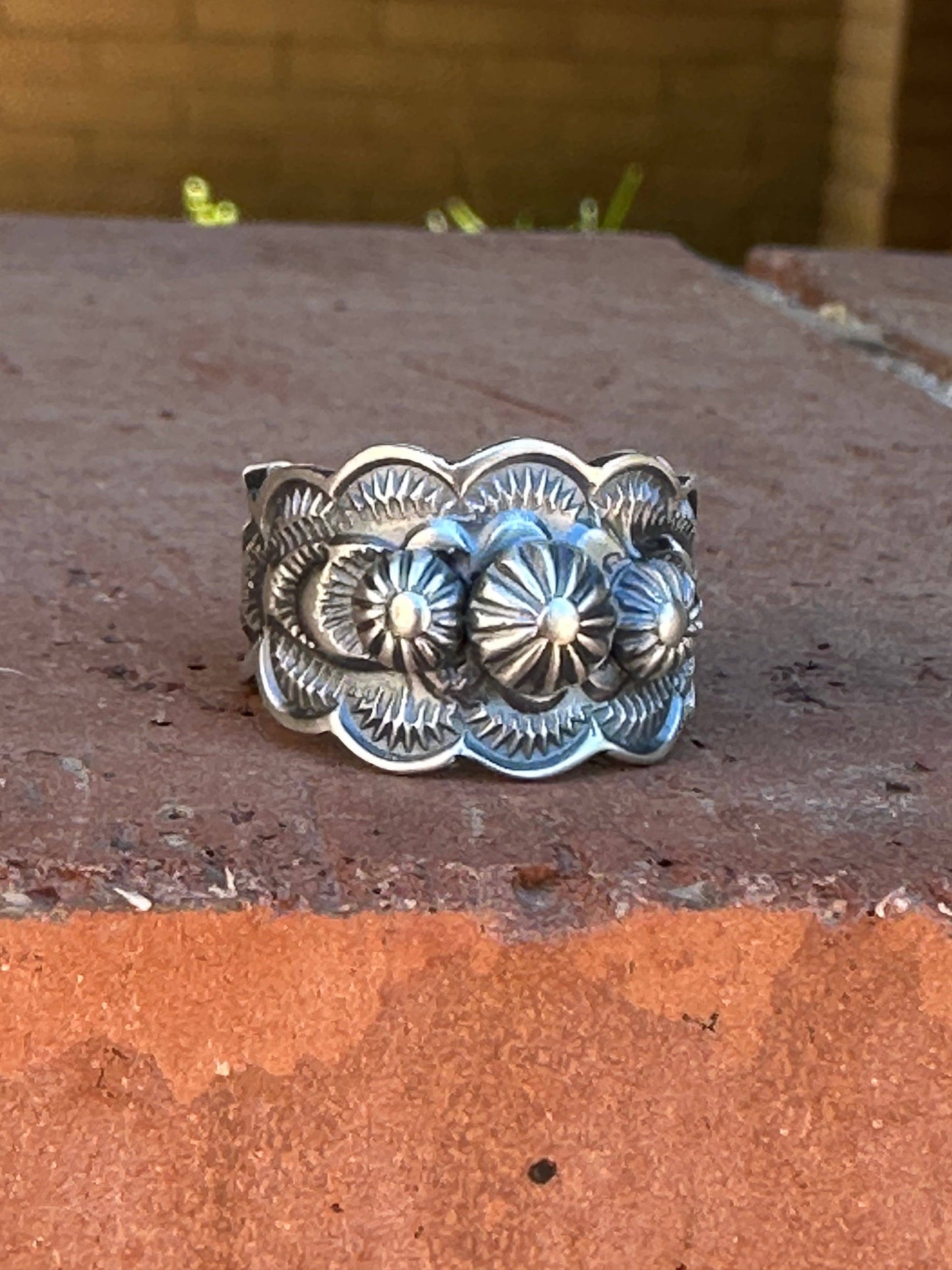 The Cassidy Sterling Flower Cigar Band Ring: 7 Ring 112