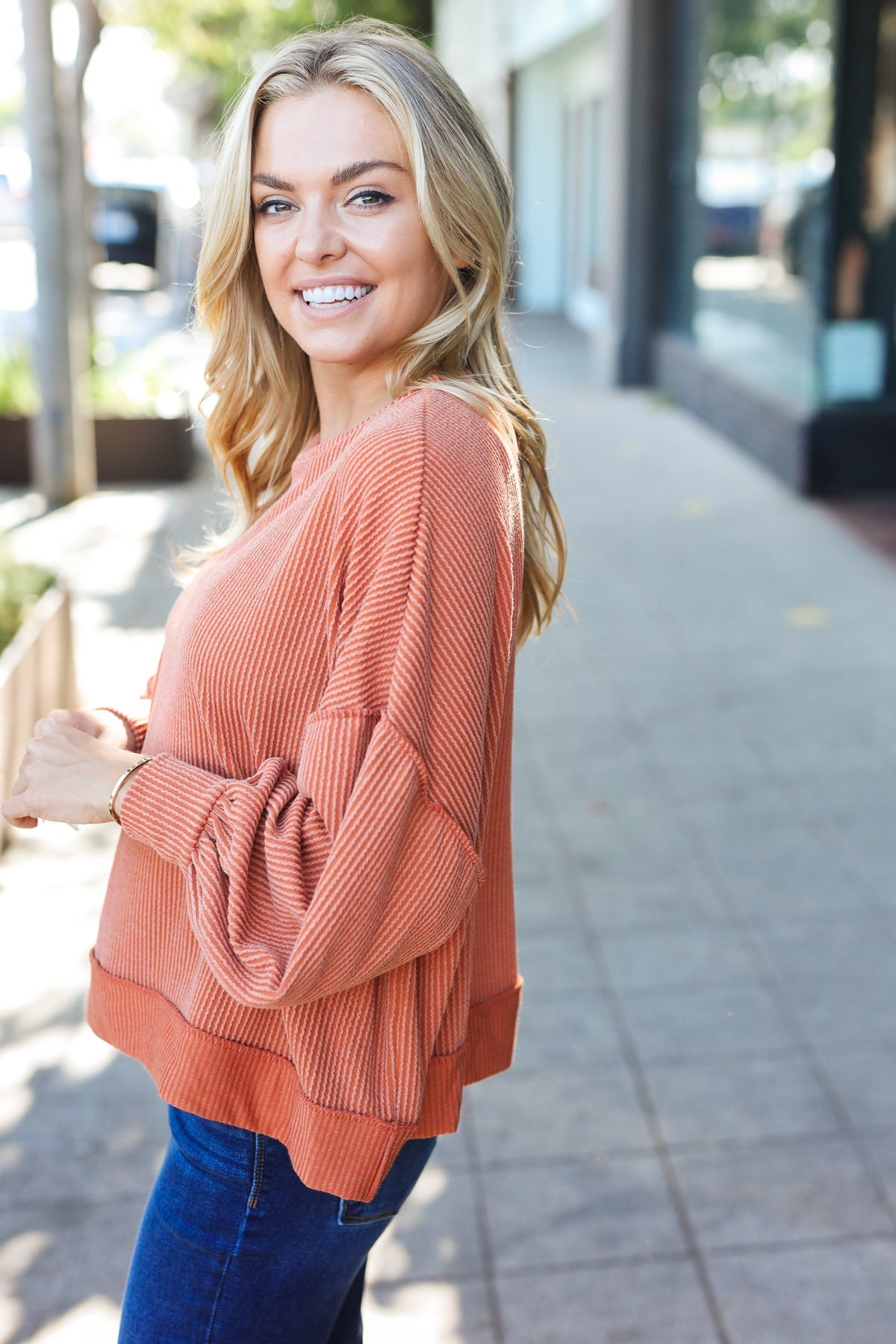 Weekend Ready Rust Mineral Wash Rib Pullover Top