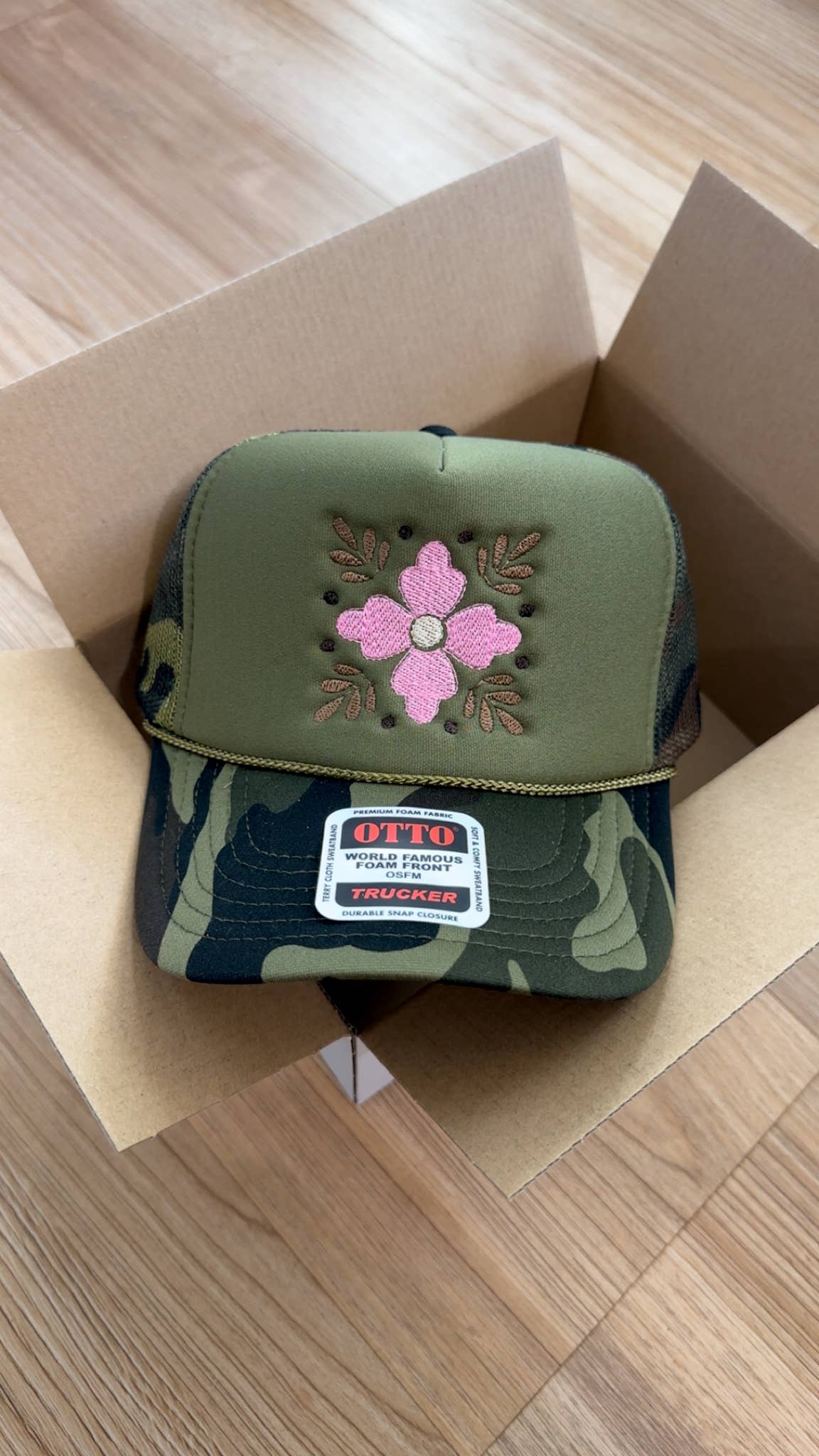 Western Flower Hat - Camo