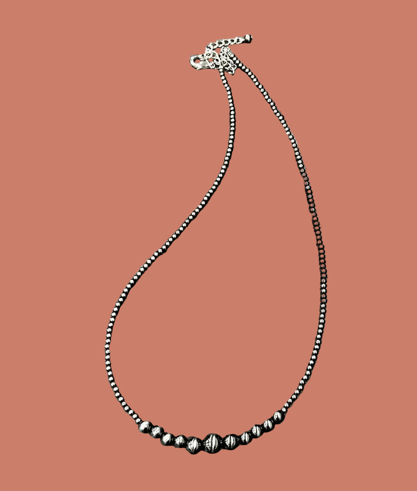 739102, 26" Polish Western Bead Necklace