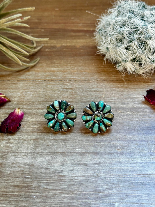 Green turquoise flower stud earrings