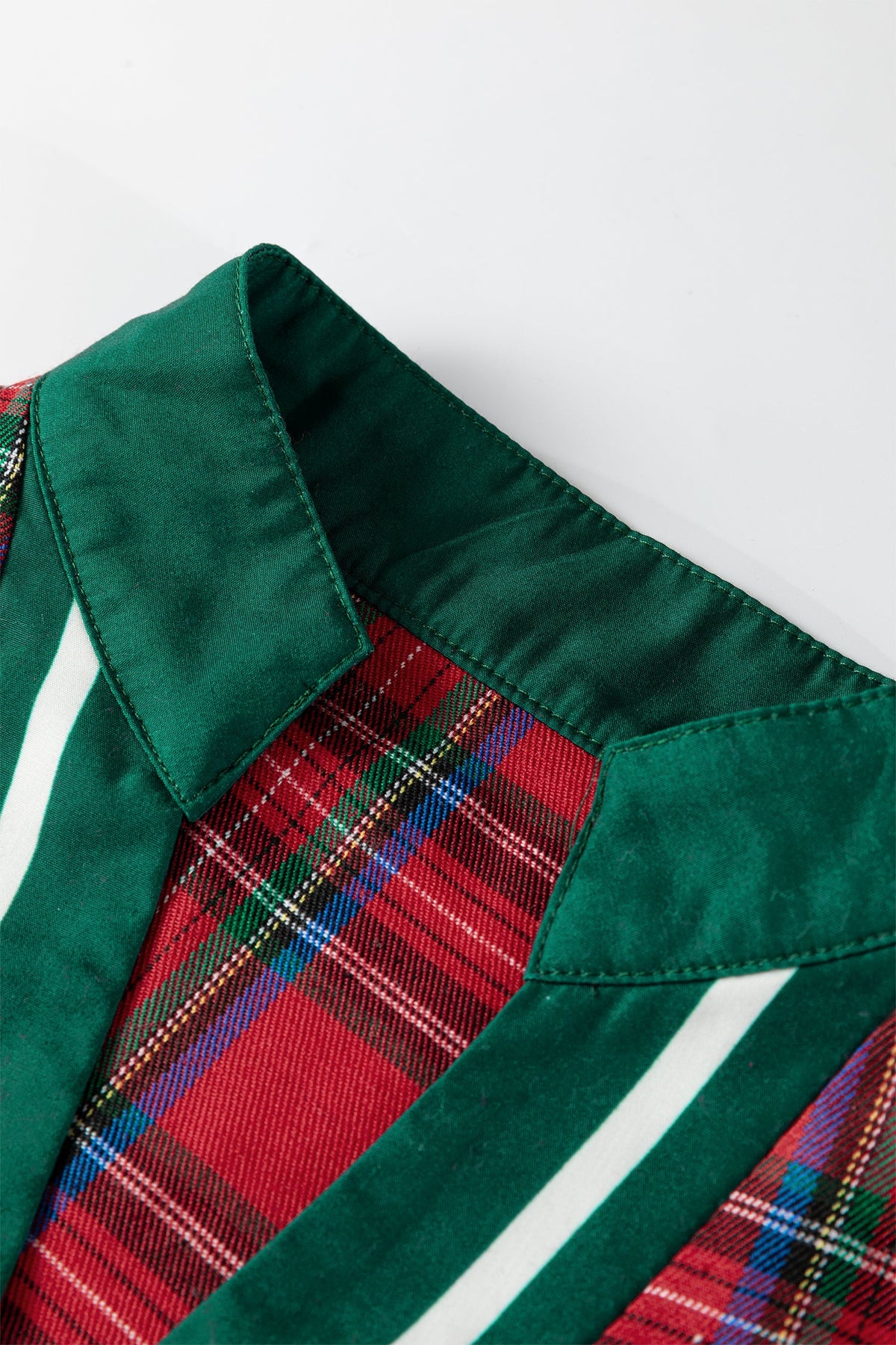 Plaid Contrast Trim V-Neck Short Sleeve Blouse