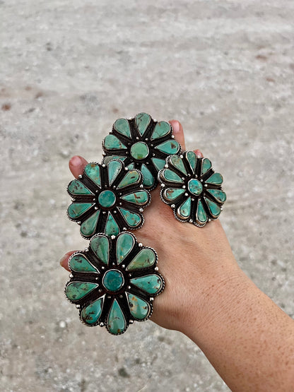 BIG Green flowers turquoise rings