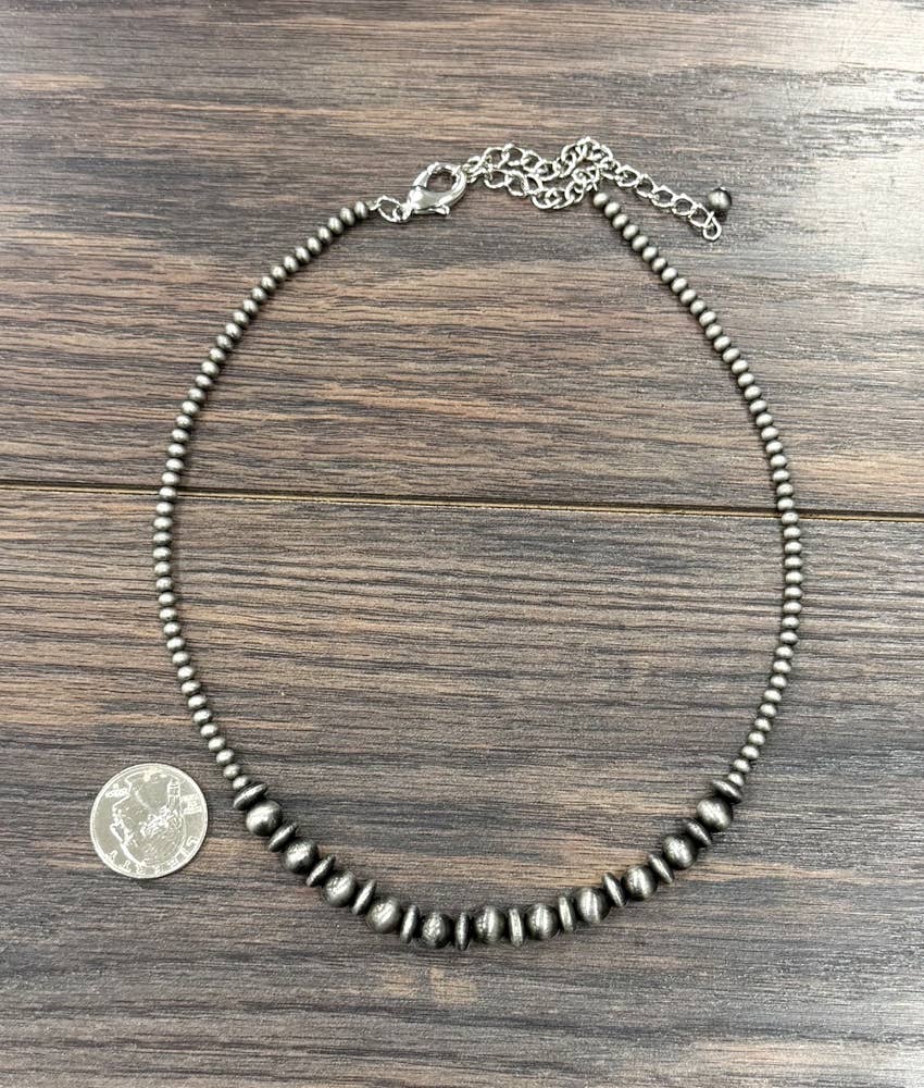 739883, 17" Western Bead Necklace